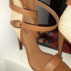 Venus brown & beige (#17)